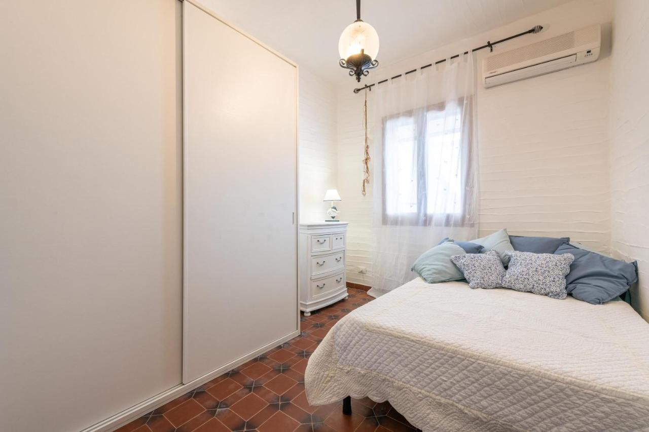 Casa Nicoleup Villa Porto Columbu - Perd'E Sali Exteriör bild