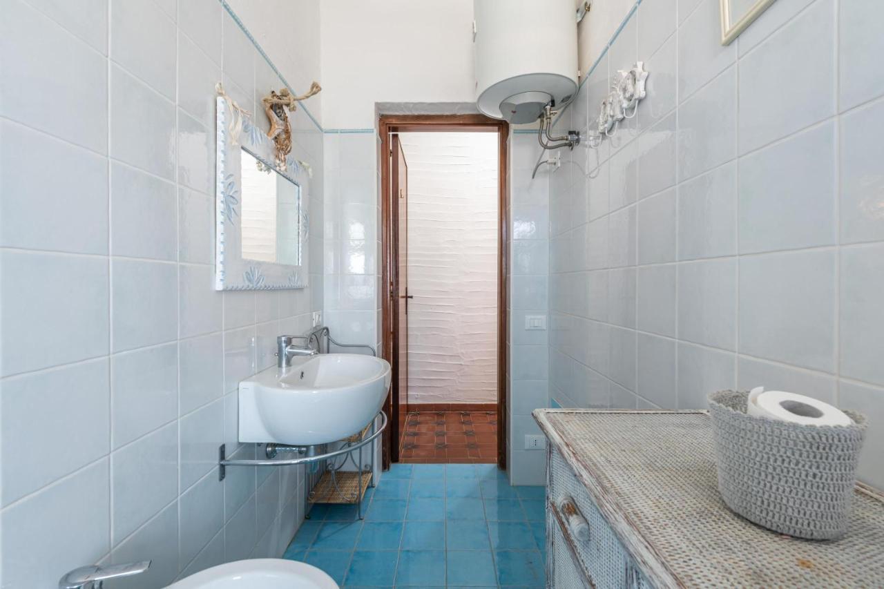 Casa Nicoleup Villa Porto Columbu - Perd'E Sali Exteriör bild